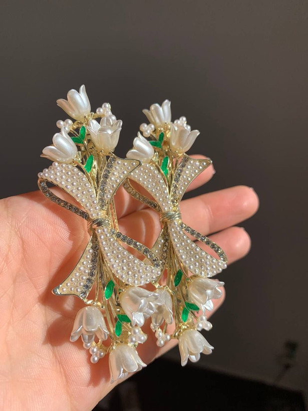 گیره مو فرانسوی طرح گل و مروارید