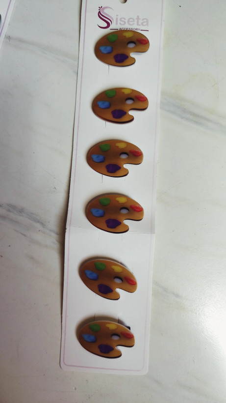 گیره مو استیکر